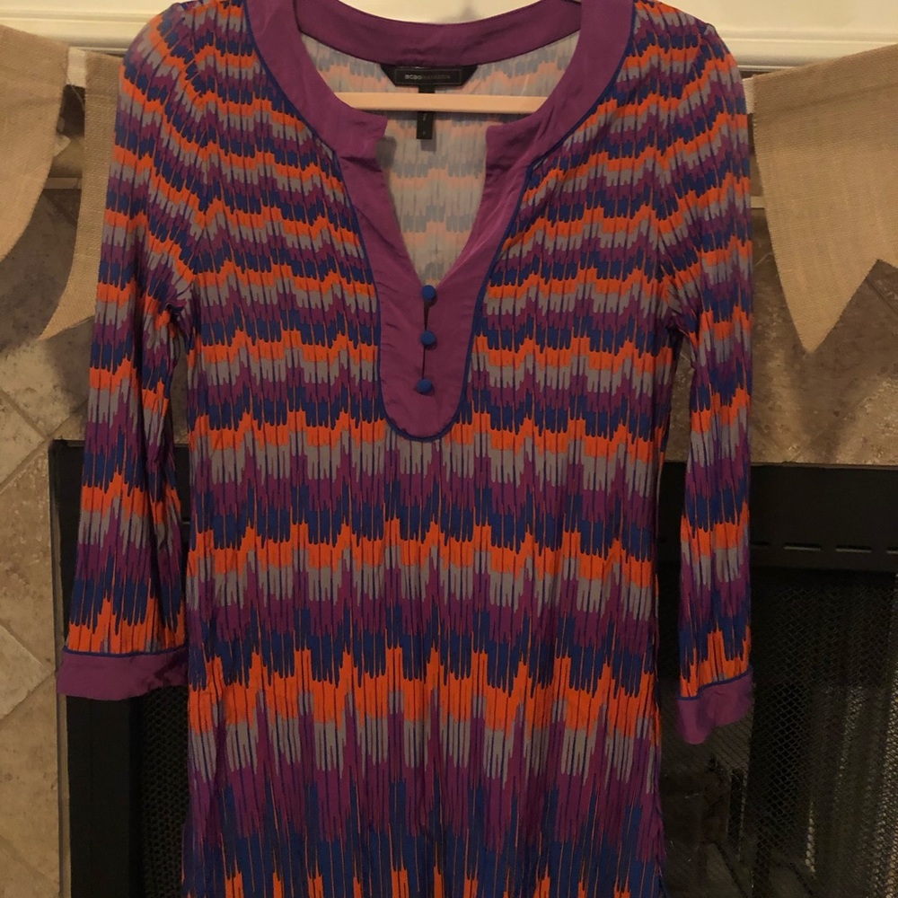 BCBG multicolor tunic top